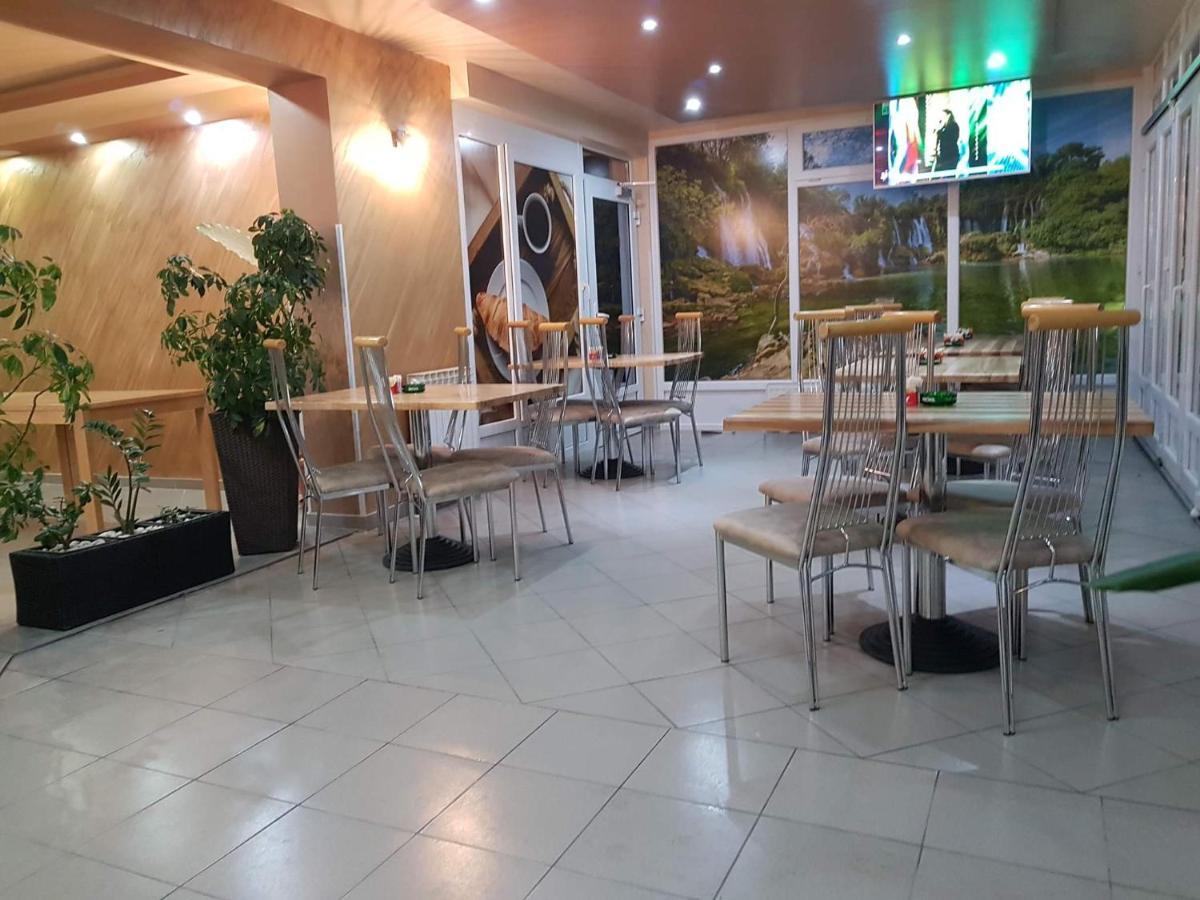 Motel Genex-M Bugojno Bagian luar foto