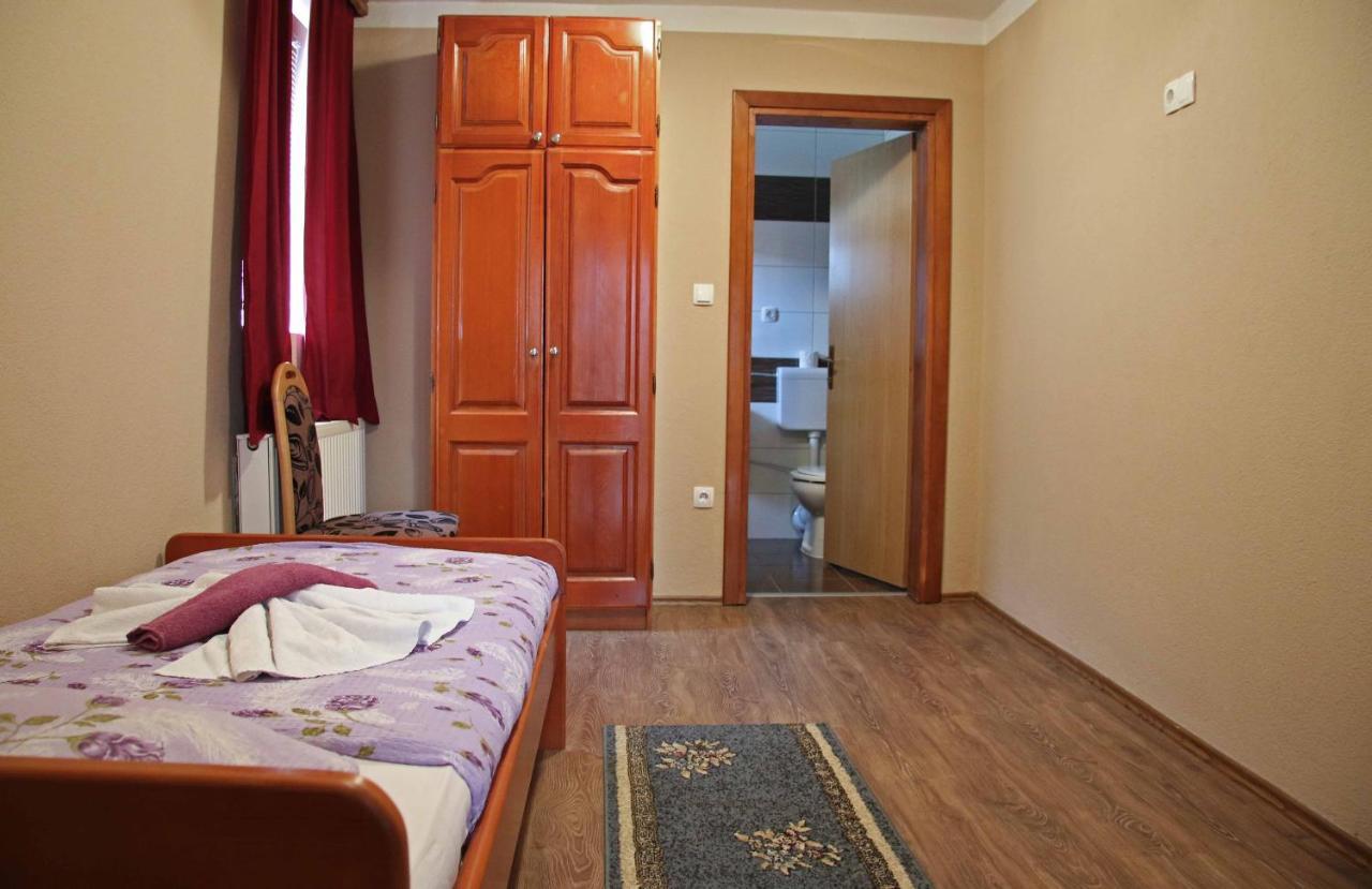 Motel Genex-M Bugojno Bagian luar foto