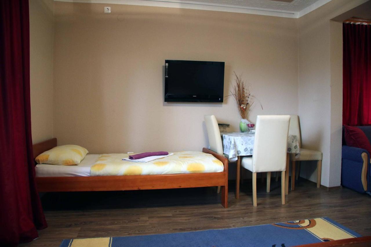 Motel Genex-M Bugojno Bagian luar foto