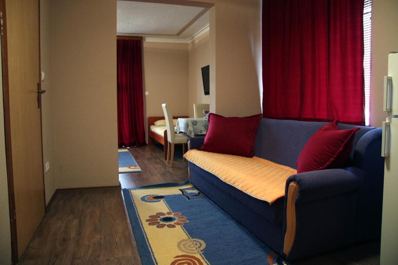 Motel Genex-M Bugojno Bagian luar foto