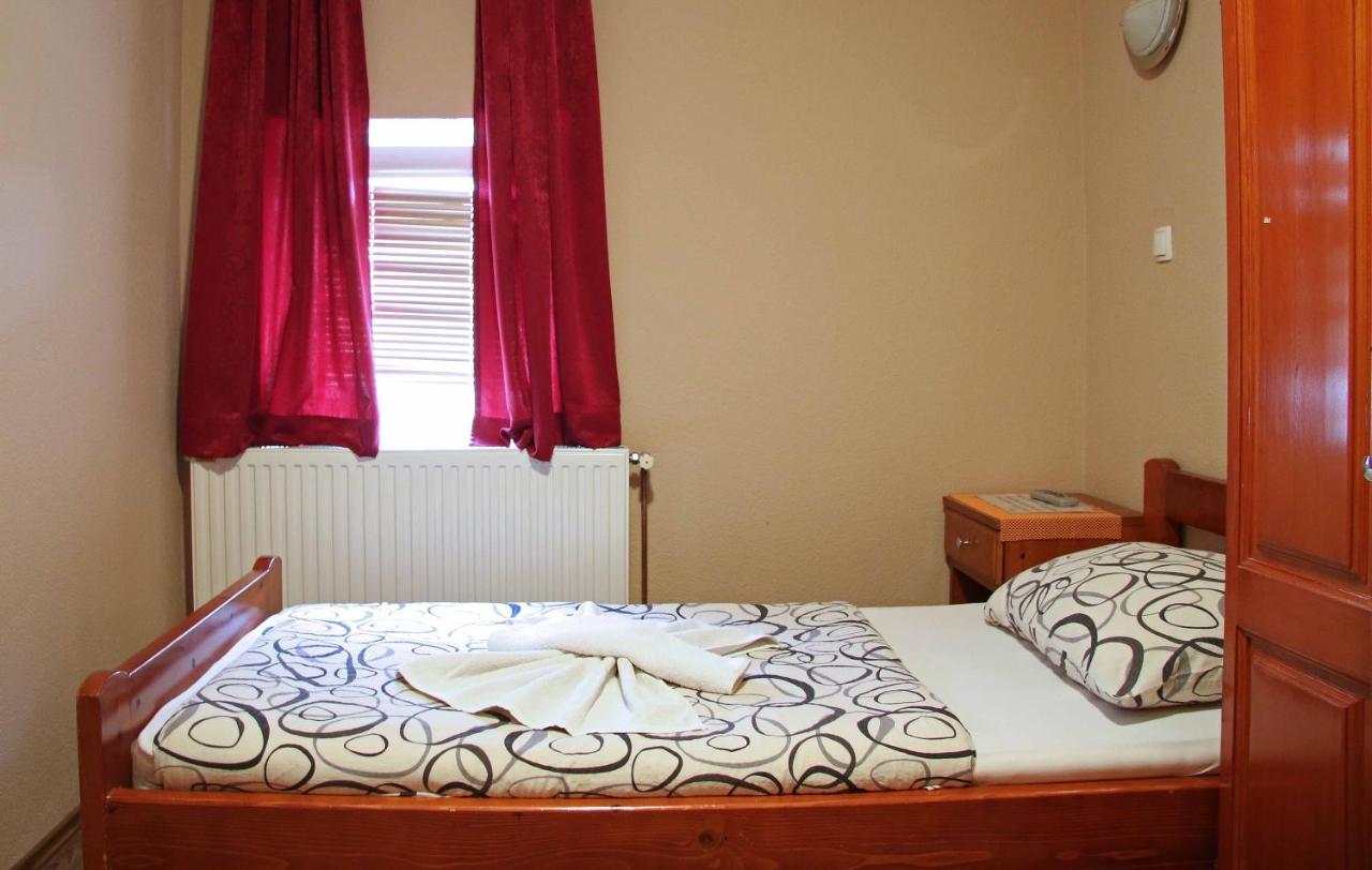 Motel Genex-M Bugojno Bagian luar foto